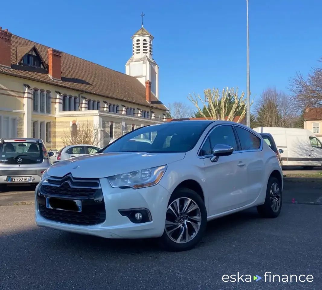 Leasing Sedan Citroën DS4 2013