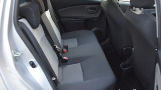 Financování Sedan Toyota Yaris 2019