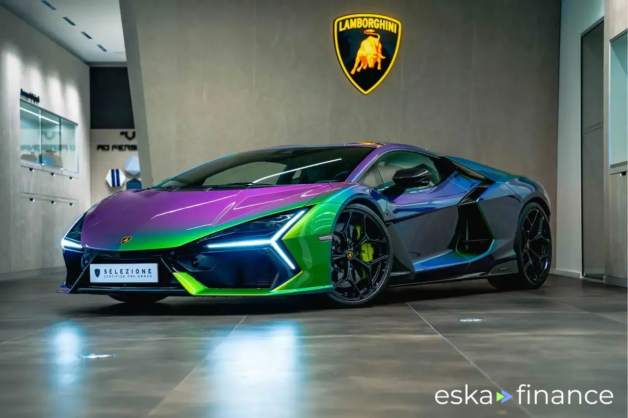 Lízing Kupé Lamborghini REVUELTO 2024