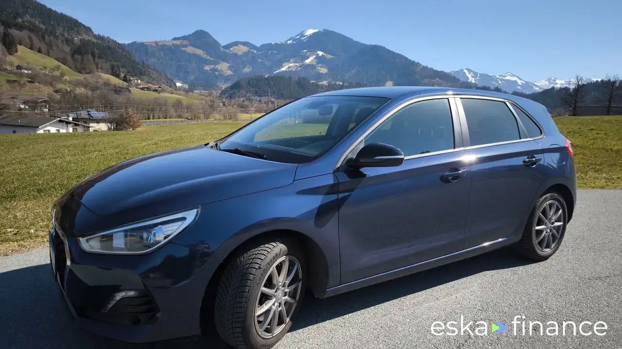 Lízing Sedan Hyundai i30 2019