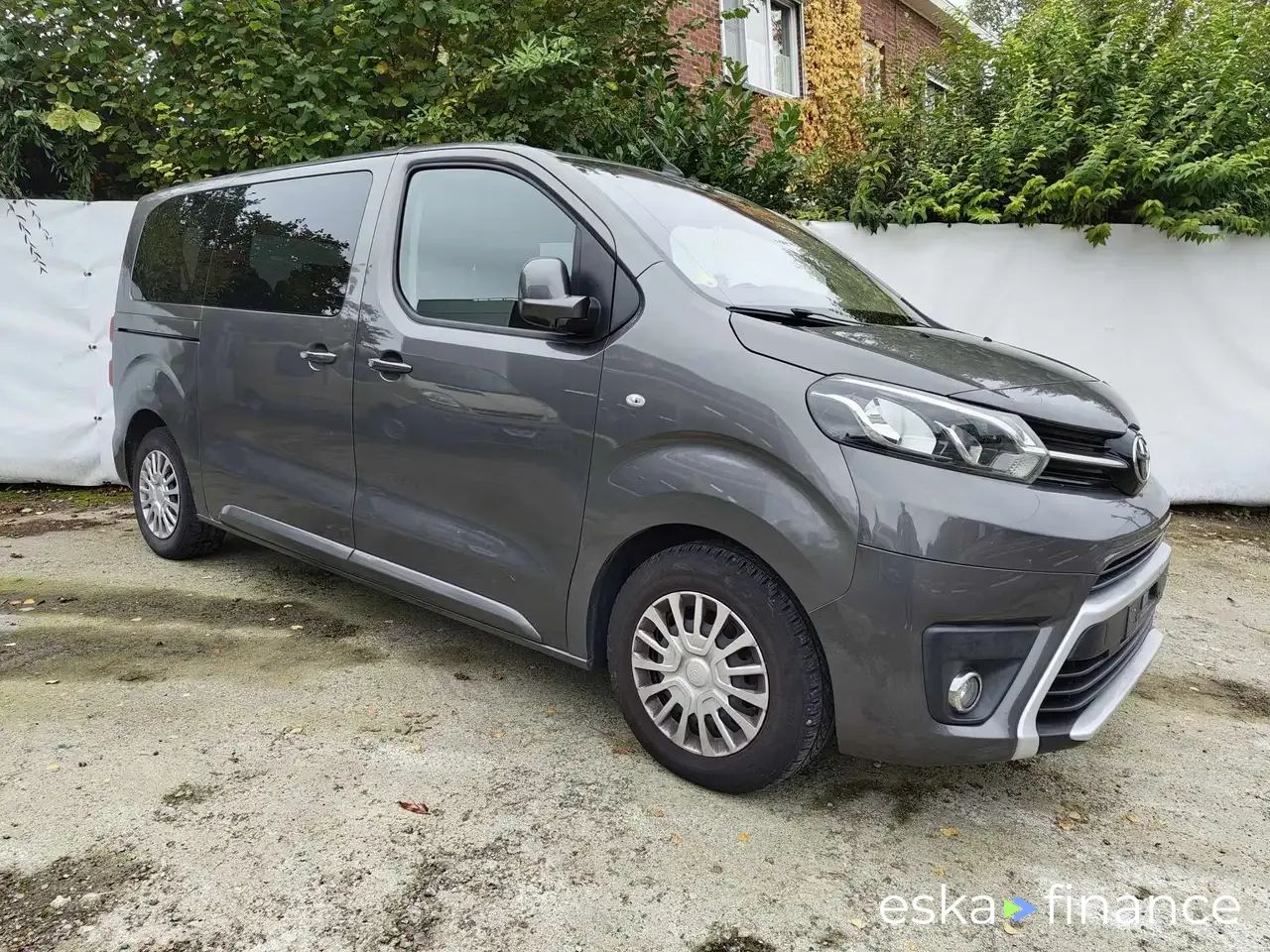Leasing Hatchback Toyota Proace 2016