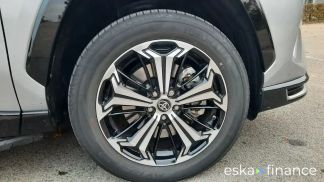 Lízing SUV Toyota RAV 4 2022
