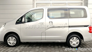 Lízing Van Nissan NV200 2015