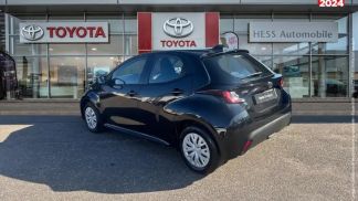 Leasing Sedan Toyota Yaris 2024