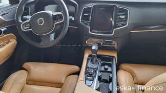 Lízing SUV Volvo XC90 2015