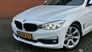 Leasing Hatchback BMW 320 2014