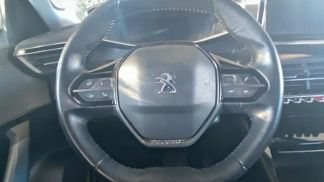 Lízing SUV Peugeot E-2008 2020