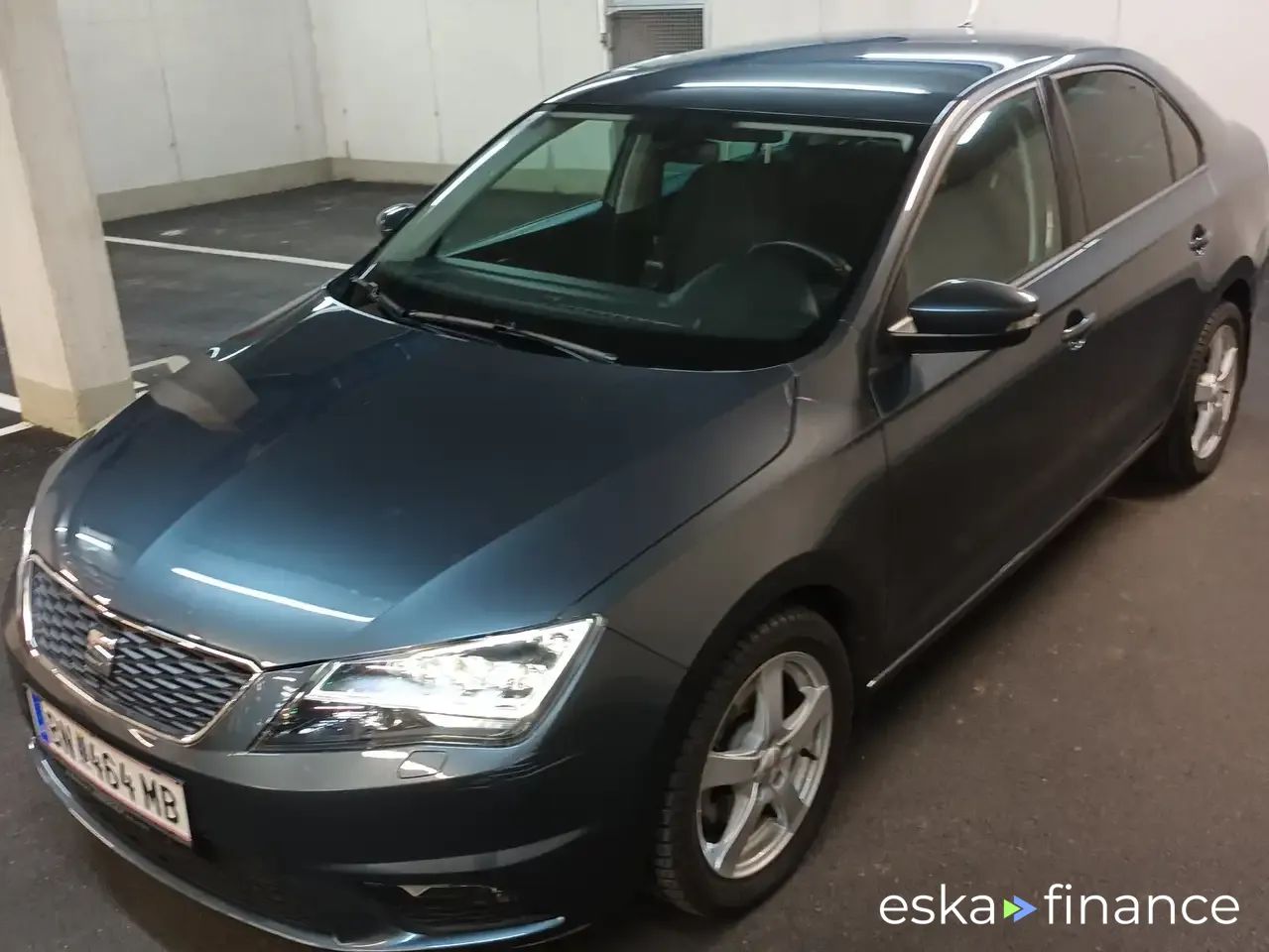 Leasing Sedan Seat Toledo 2015