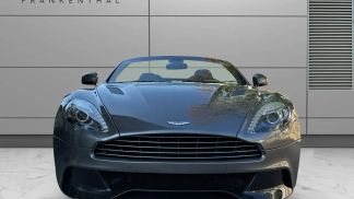 Leasing Convertible Aston Martin Vanquish 2015
