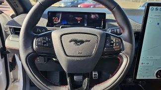 Leasing SUV Ford Mustang Mach-E 2021