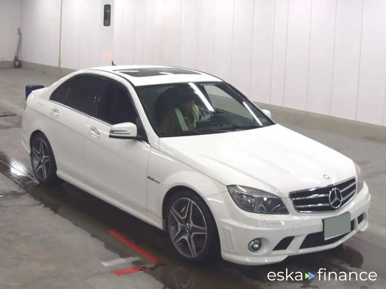 Lízing Sedan MERCEDES C 63 AMG 2010