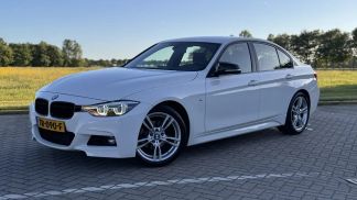 Lízing Sedan BMW 318 2018
