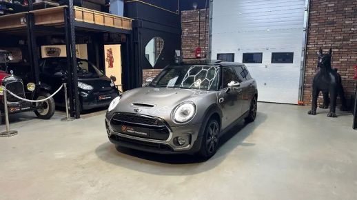 MINI ONE 2016