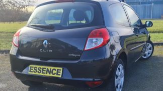 Lízing Sedan Renault Clio 2012