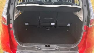 Lízing Hatchback Renault Scenic 2012