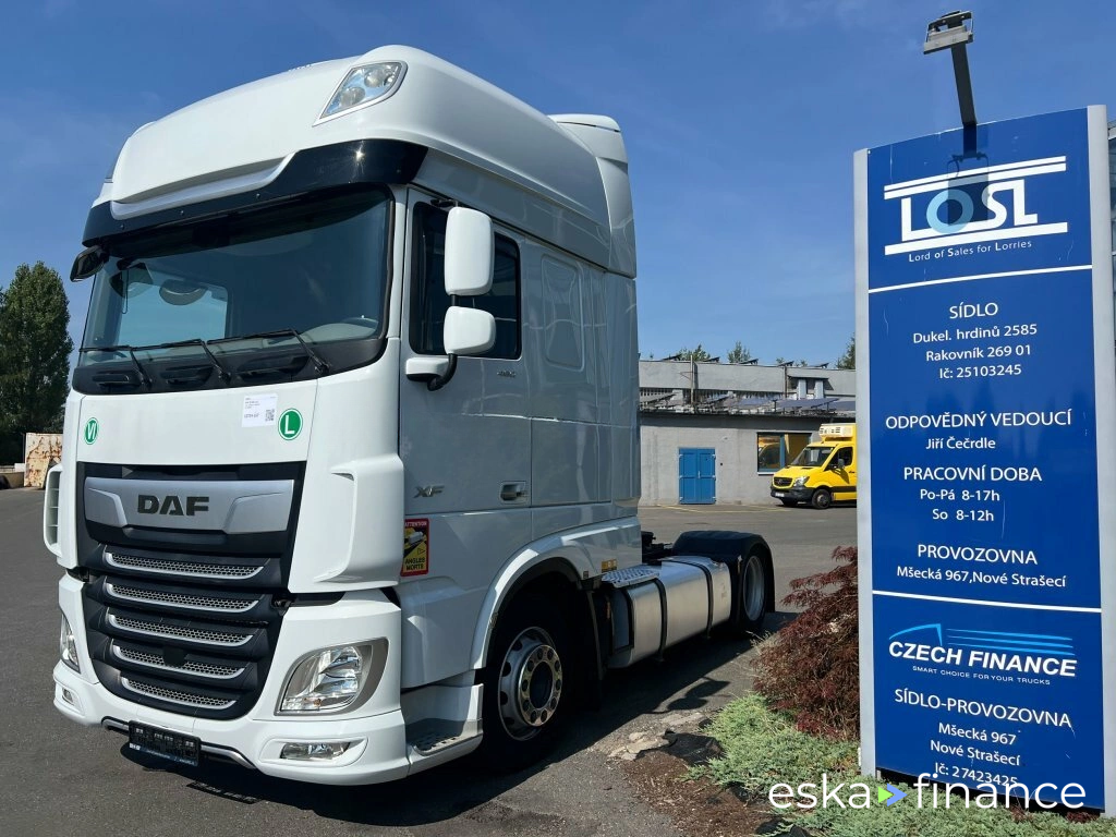 Ciągnik siodłowy DAF XF480 2021