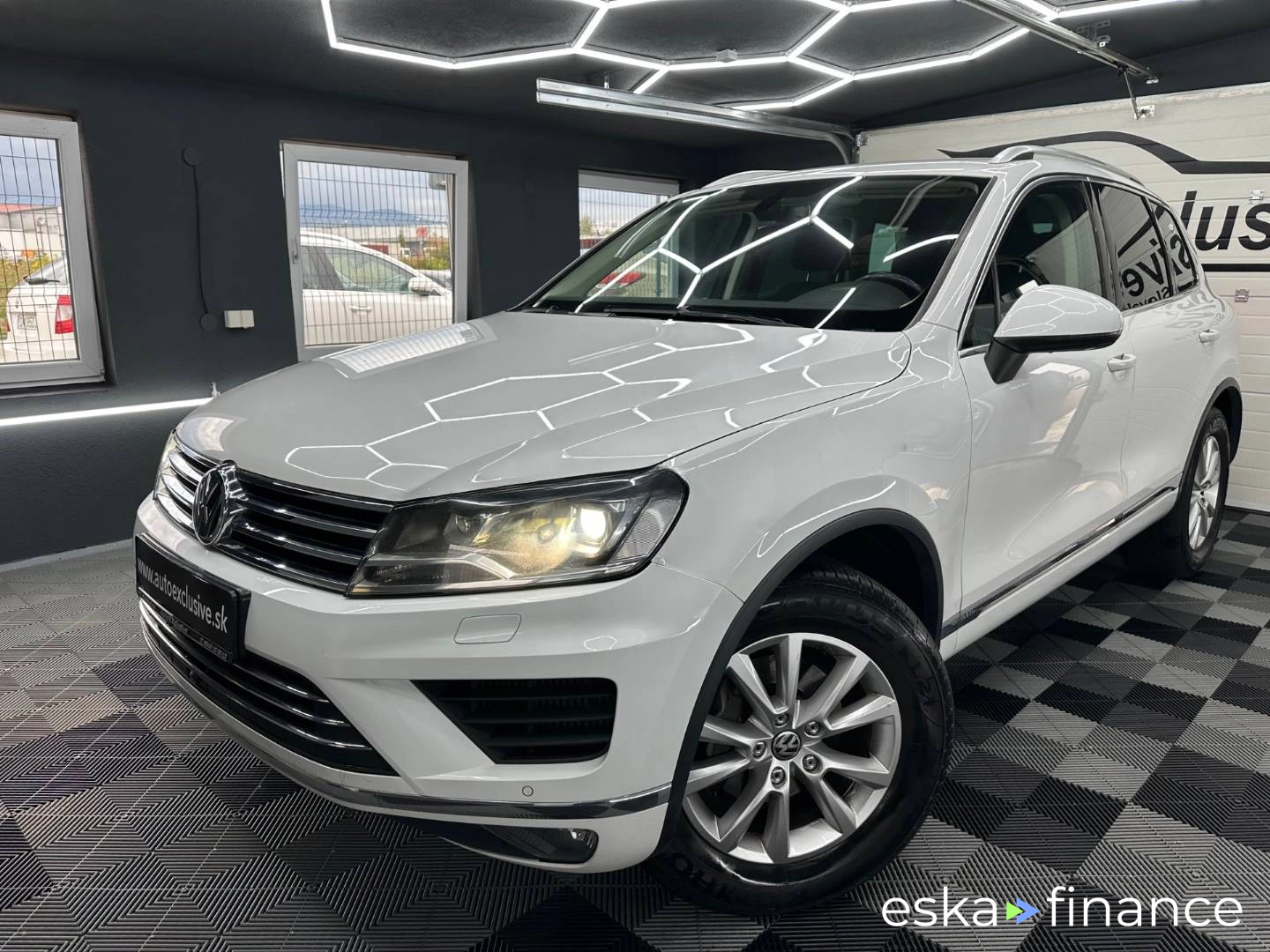 Leasing SUV Volkswagen Touareg 2014