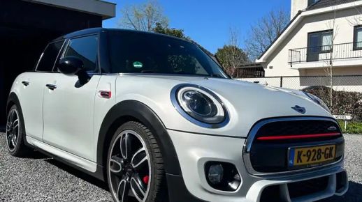 MINI Cooper 2018