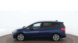 Lízing Hatchback BMW 220 2022