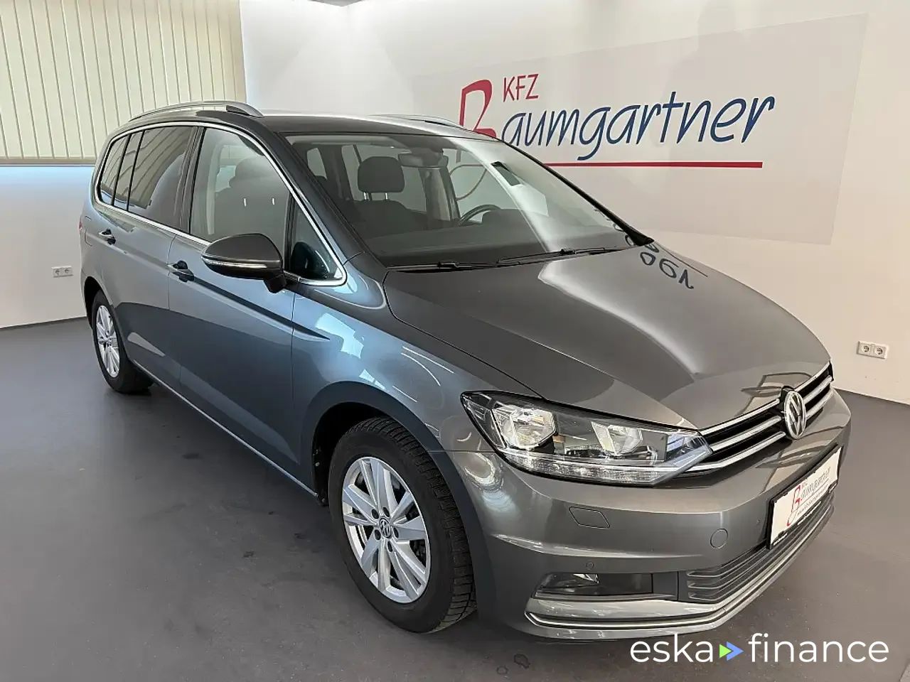 Leasing Wagon Volkswagen Touran 2020