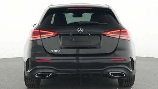 Lízing Hatchback MERCEDES A 180 2020