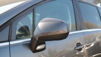 Financování Hatchback Peugeot 5008 2011