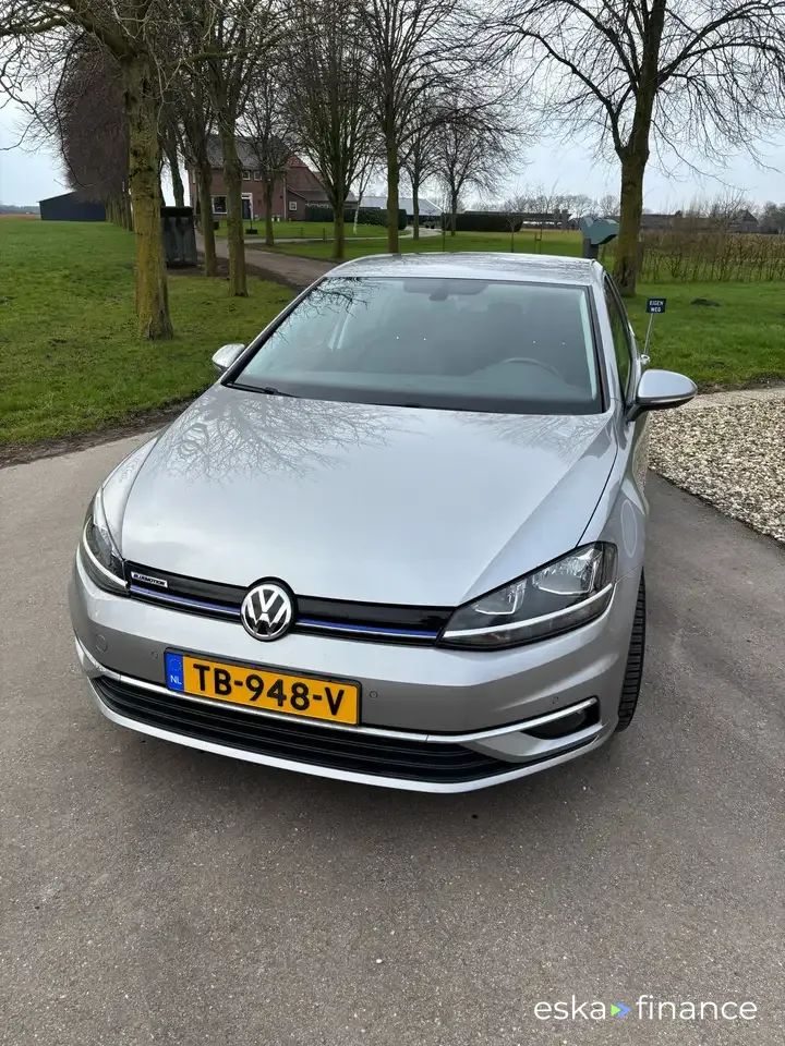 Finansowanie Wóz Volkswagen Golf 2018