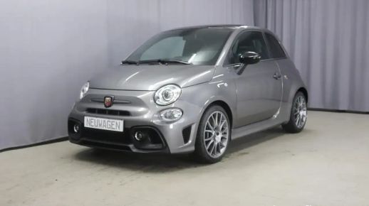 Abarth 695 2023