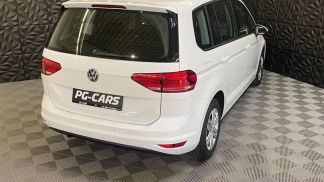 Leasing Passenger transport Volkswagen Touran 2017