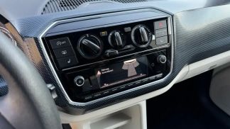 Financování Hatchback Volkswagen up! 2017