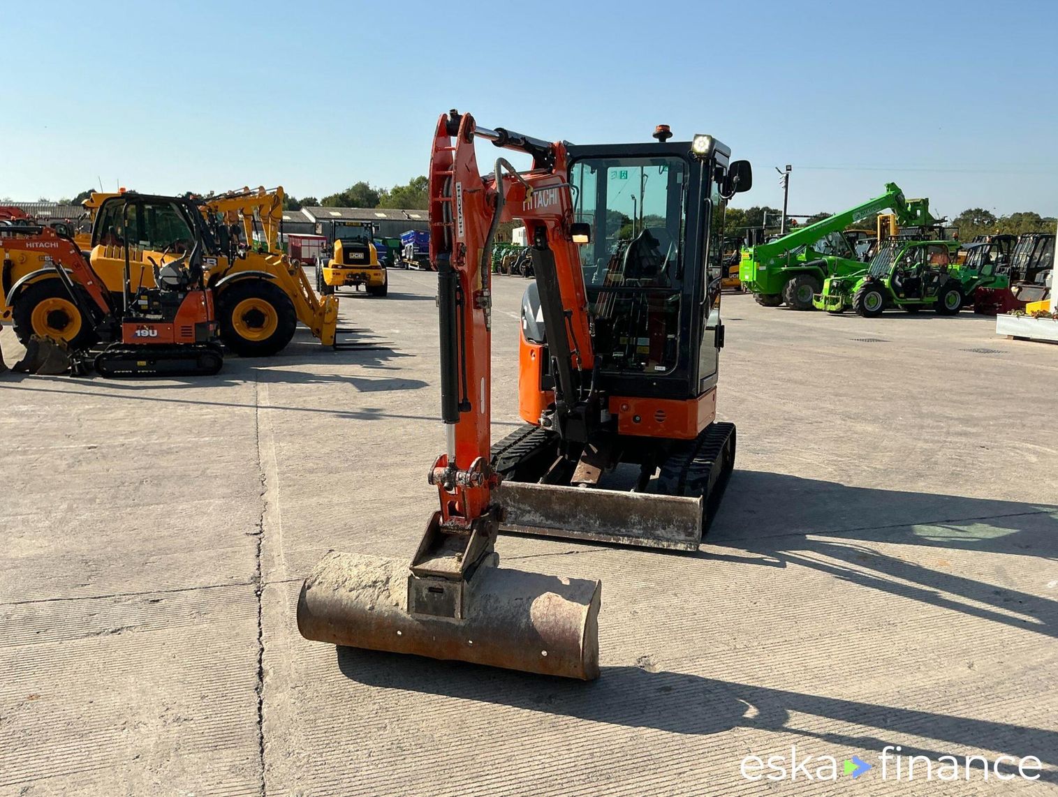 Lízing Pásové rýpadlo Hitachi Zaxis 26U 2017