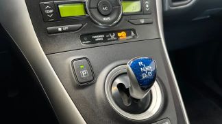 Finansowanie Van Toyota Auris 2012