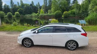 Lízing Kombi Toyota Auris 2013