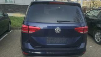 Financování Hatchback Volkswagen Touran 2016