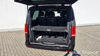 Lízing Hatchback MERCEDES V 300 2020