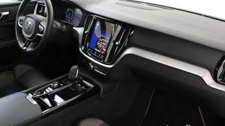 Lízing Sedan Volvo S60 2021