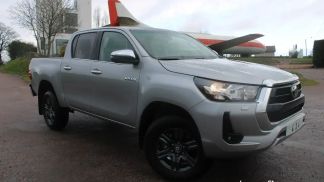 Finansowanie SUV Toyota Hilux 2024