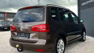 Leasing Hatchback Volkswagen Touran 2011