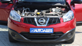 Lízing SUV Nissan Qashqai 2011