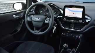 Leasing Hatchback Ford Fiesta 2018