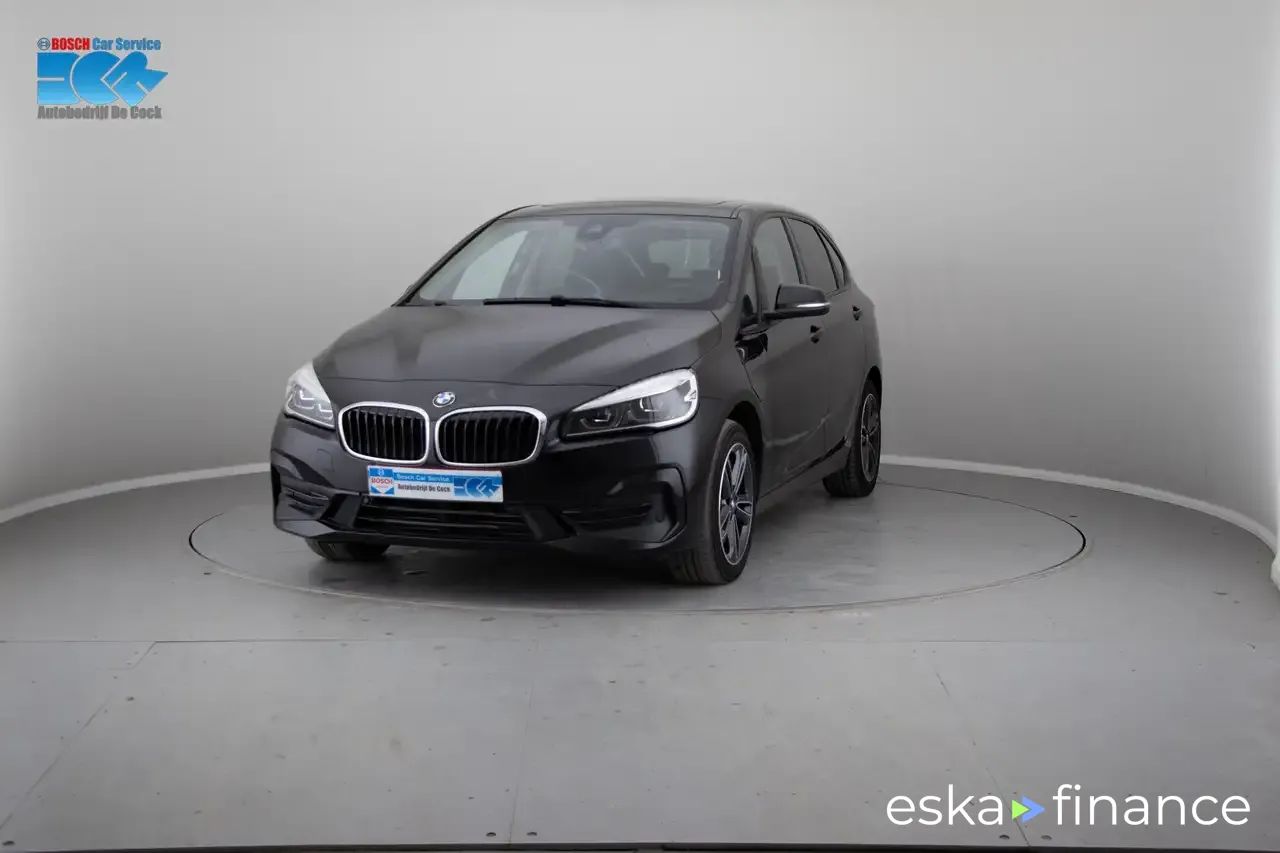 Leasing Hatchback BMW 225 2021