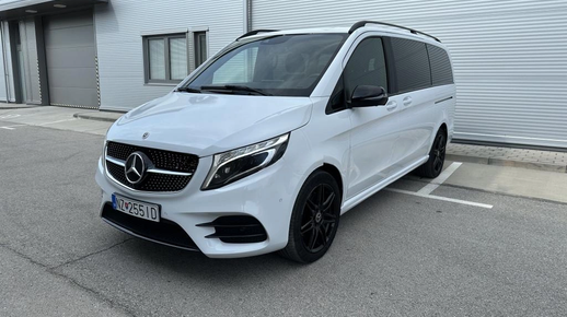 MERCEDES V TRIEDA 2022