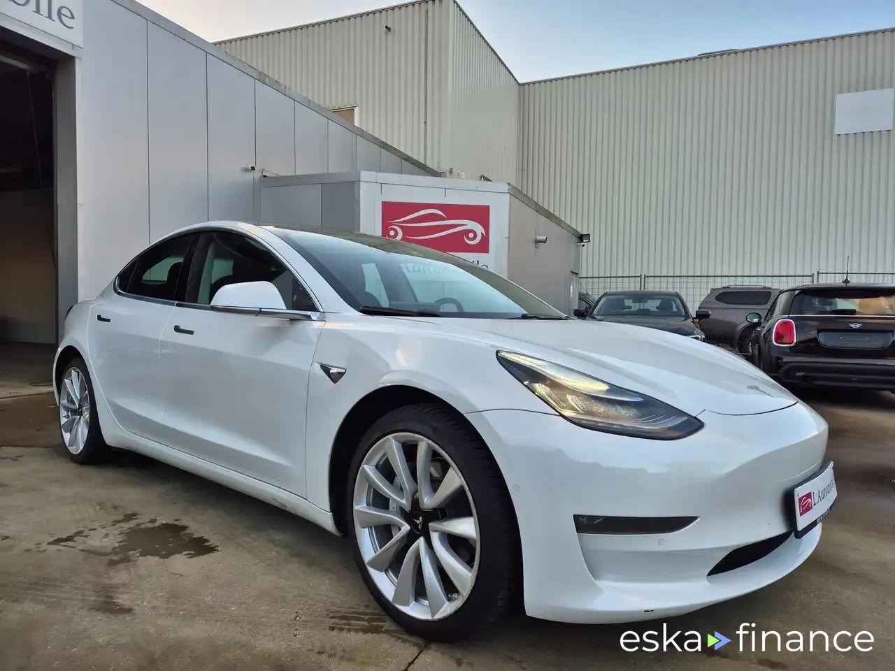 Leasing Sedan Tesla Model 3 2020