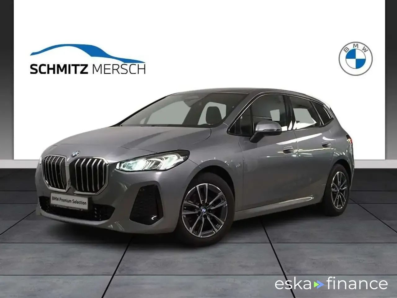 Leasing Le transport des passagers BMW 218 2023