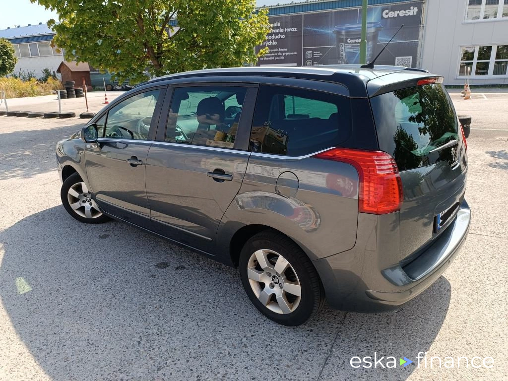 Leasing Passenger transport Peugeot 5008 2014