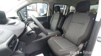 Leasing Hatchback Peugeot Rifter 2024