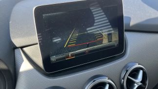 Lízing Hatchback MERCEDES B 180 2016