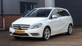 Finansowanie Hatchback MERCEDES B 200 2014