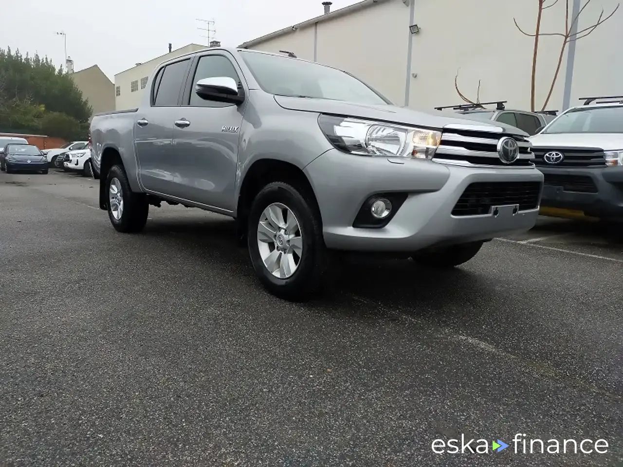 Finansowanie SUV Toyota Hilux 2020