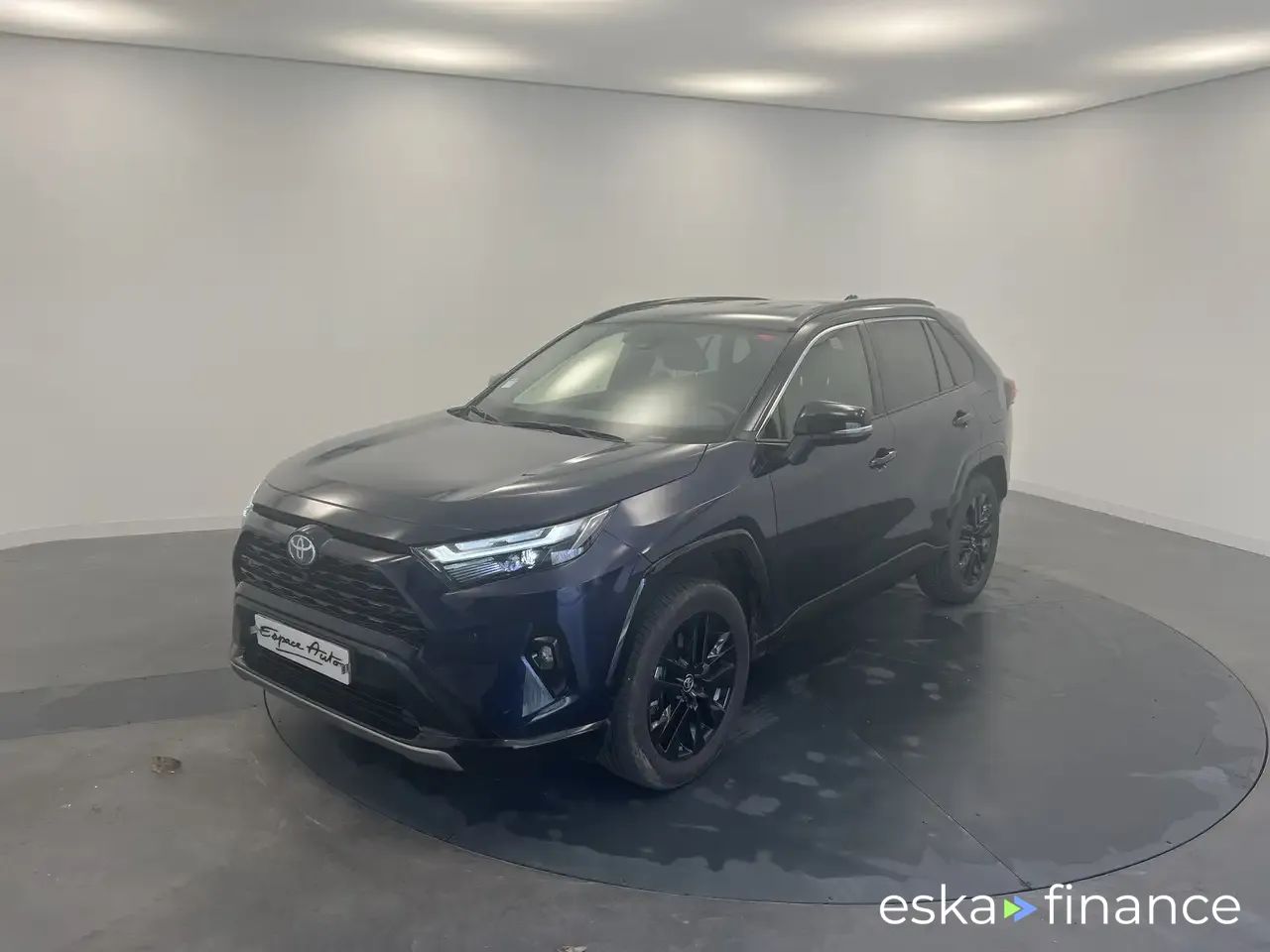 Leasing SUV Toyota RAV 4 2023